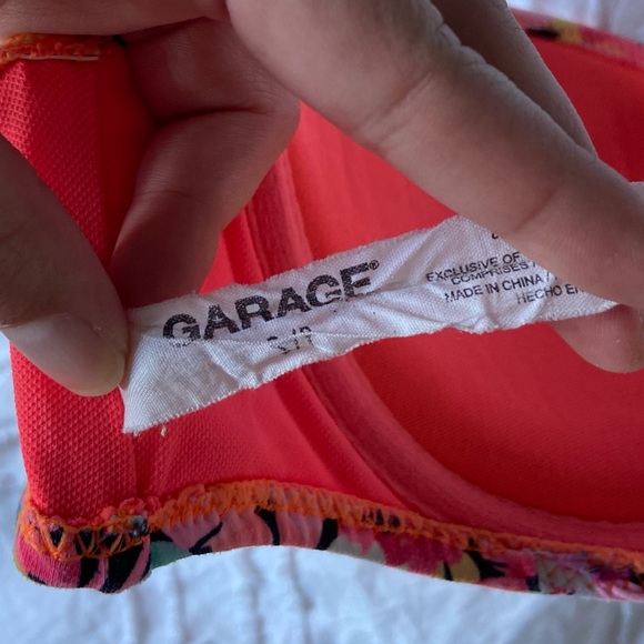 Strapless floral bikini top - Picture 3 of 3